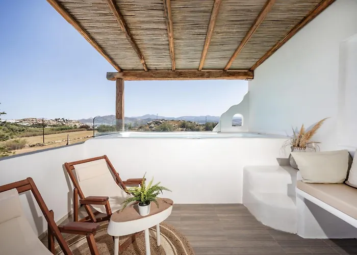 Thea Naxos 公寓式酒店