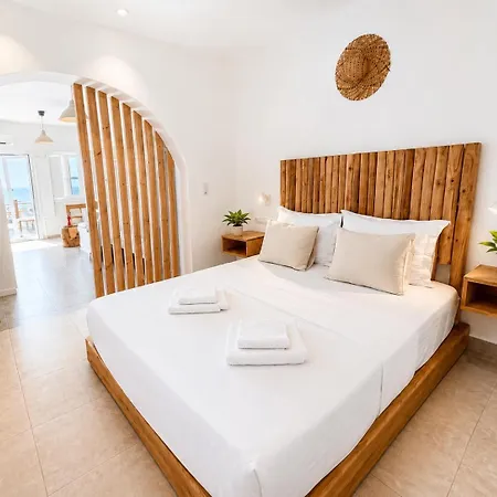 Apart Otel Thea Naxos