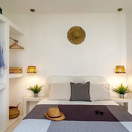 Thea Naxos Apart Otel