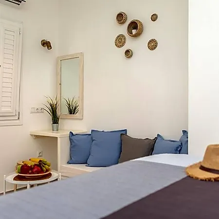 Thea Naxos Apart Otel