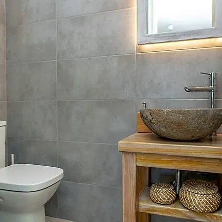 Thea Naxos 4*