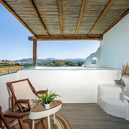 Thea Naxos Apart Otel