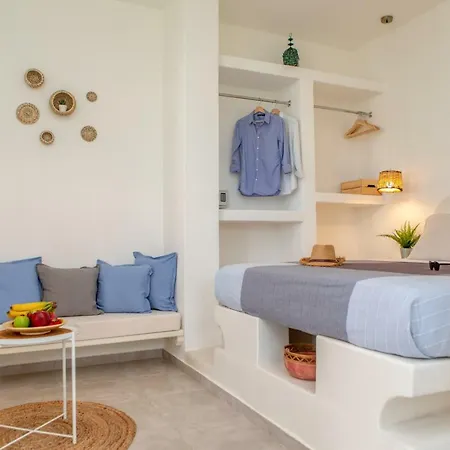 Thea Naxos Apart Otel 4*